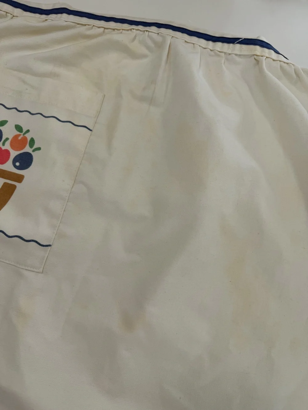 Vintage adorable apron